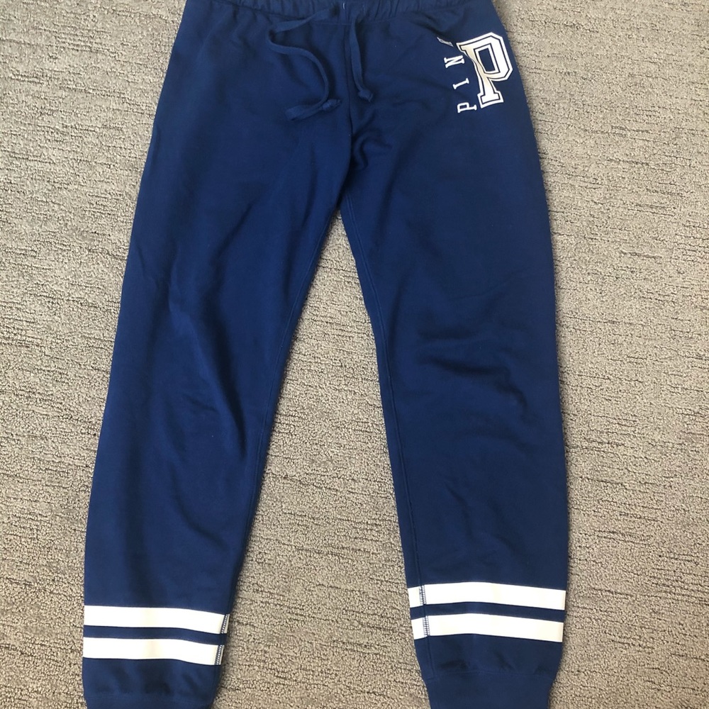 PINK Victoria’s Secret gym pants